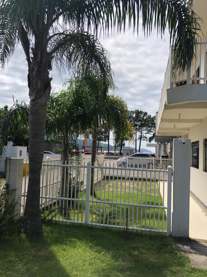 Apartamentos Praia Do Sonho Palhoca Exterior photo